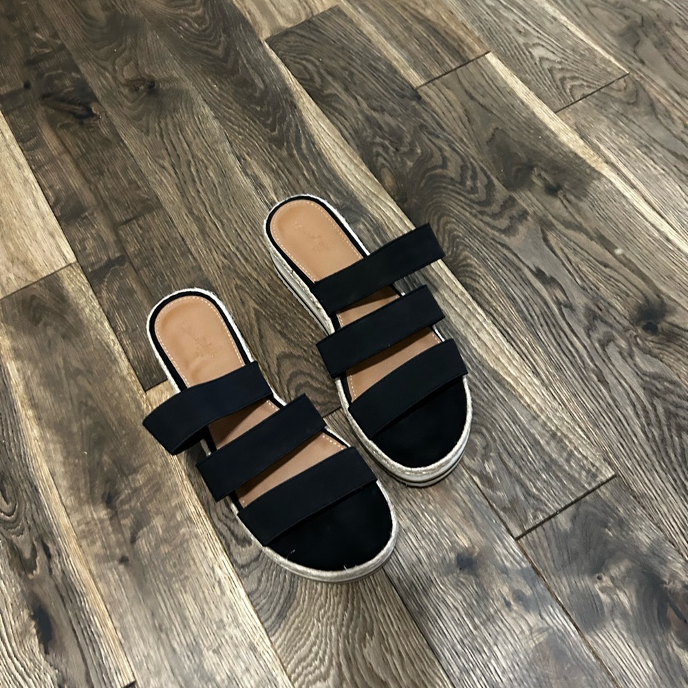 Women’s size 7